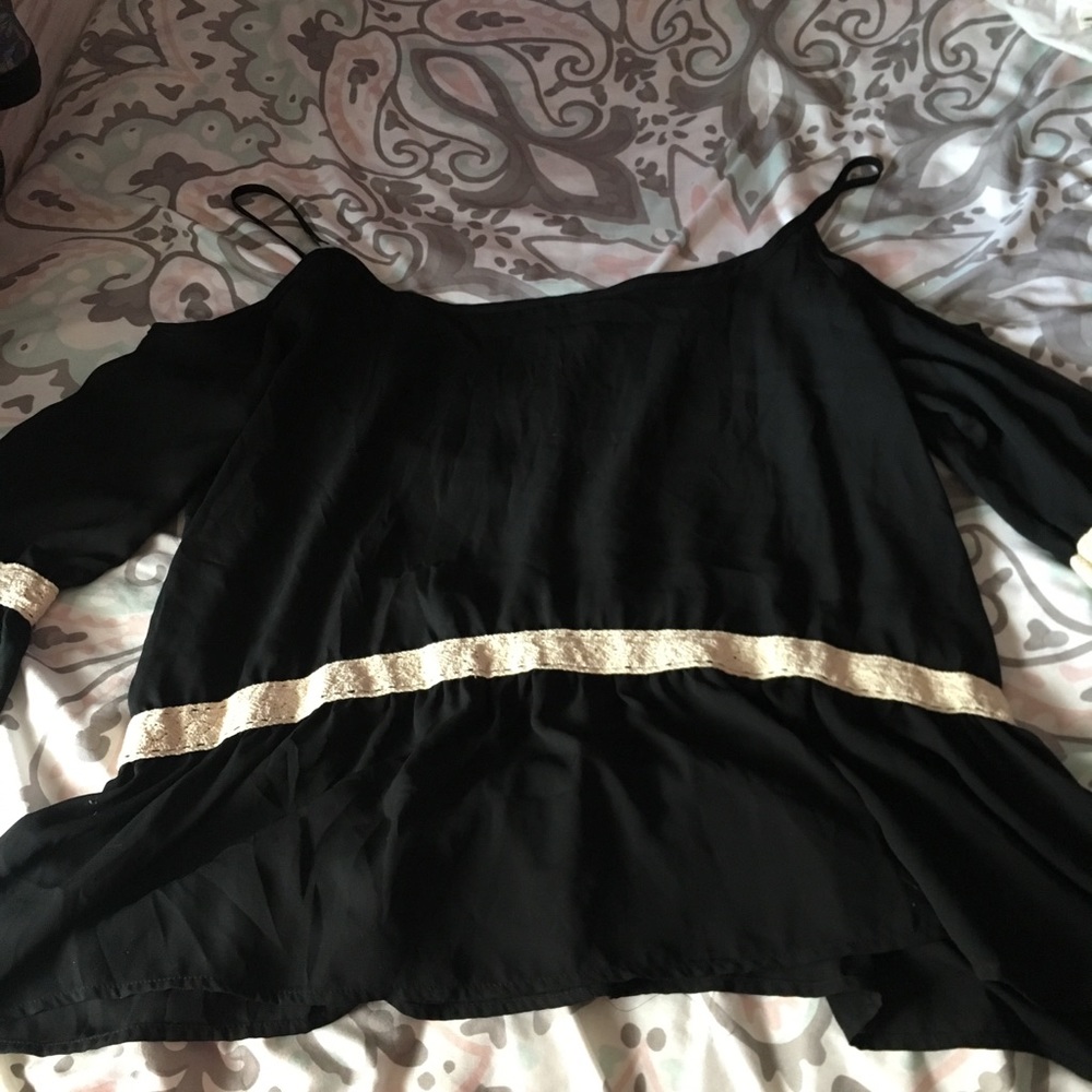 2x wetseal dress shirt